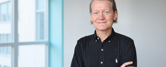 Martin Rosén-Lidholm in light office environment